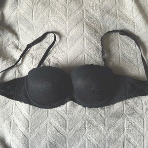 2/$40✨LaSenza strapless bra